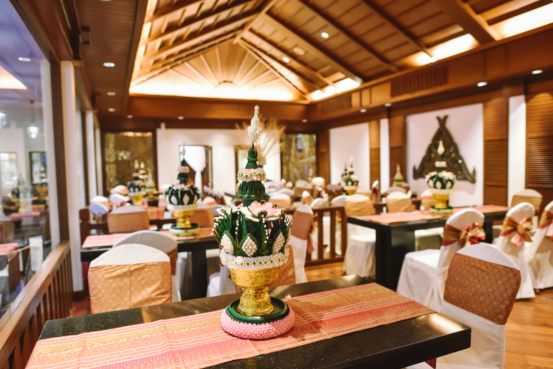indian wedding Telugu at Dusit Thani, Hua Hin, Thai art wedding decoration, lovedezign photography