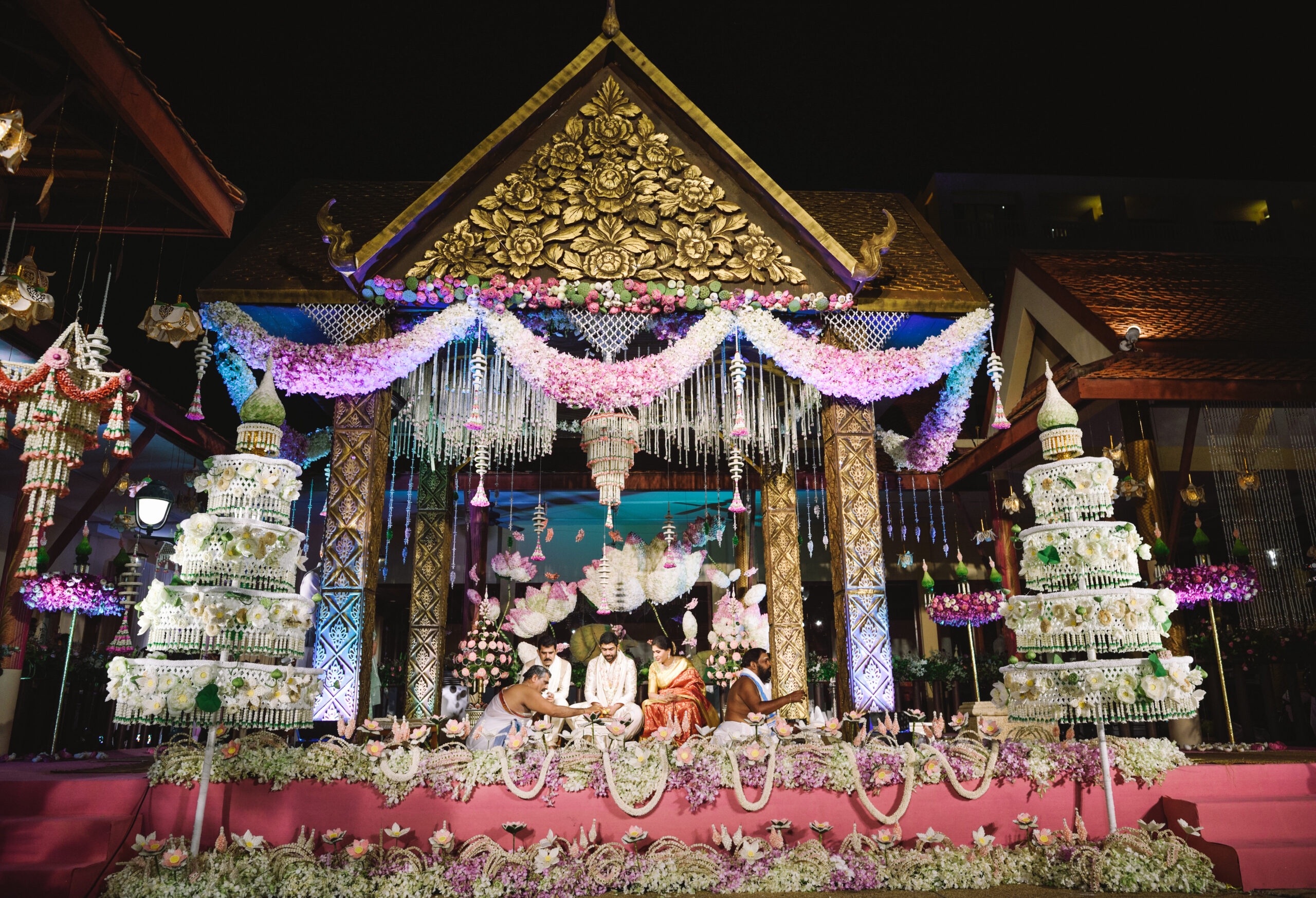 indian wedding Telugu at Dusit Thani, Hua Hin, Thai art wedding decoration, lovedezign photography