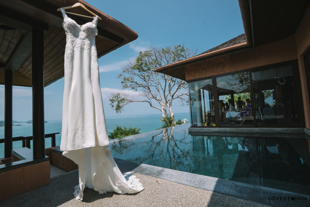 Phuket wedding photography at Sripanwa