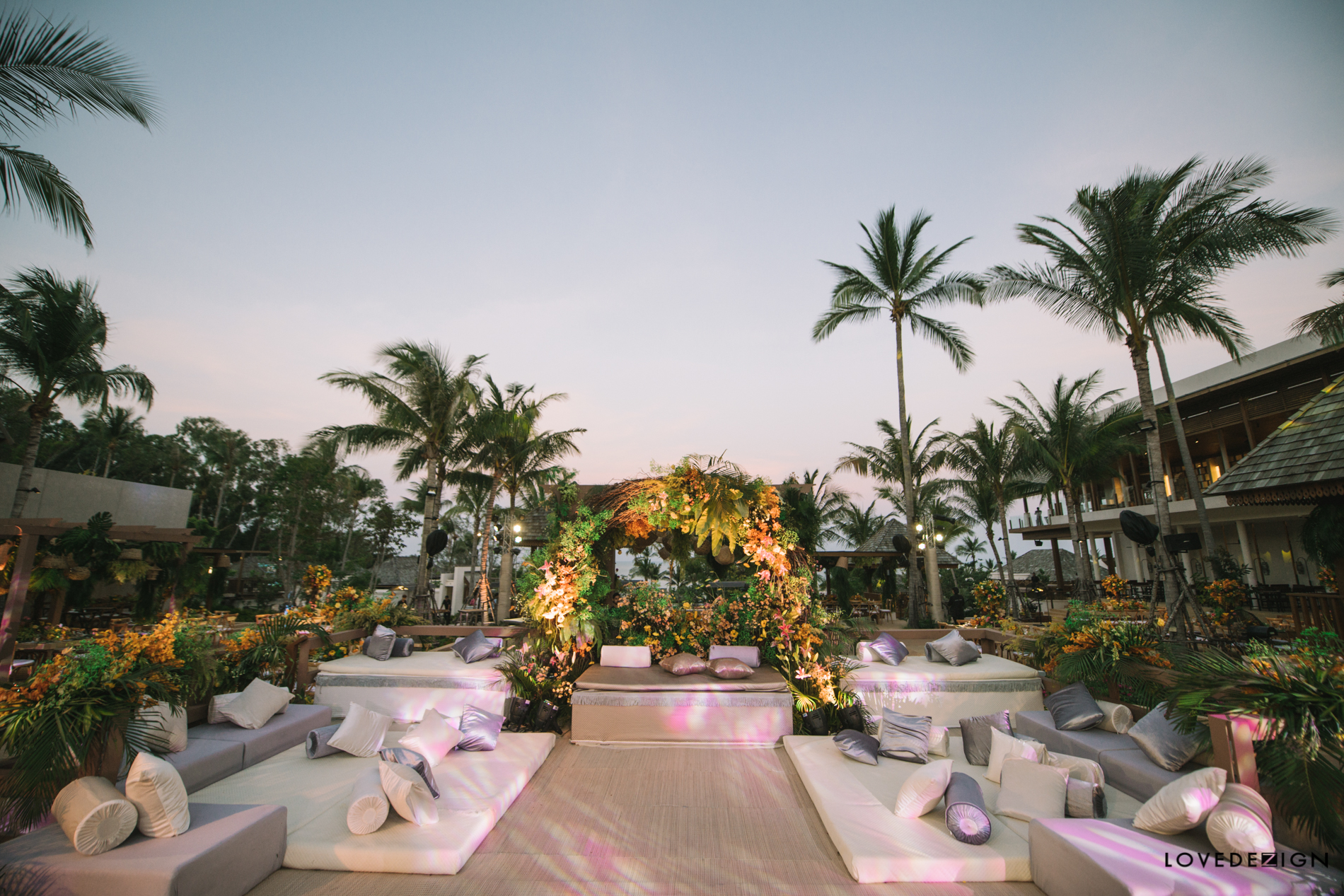 indian wedding photographer, indian wedding destination in Thailand, Ritz Carlton Samui, Indian wedding photo, lovedezign photography, Indian wedding photo in Thailand 