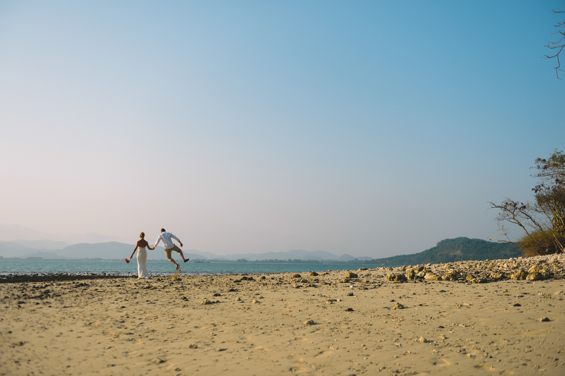 wedding photography at Radisson Blu Phuket, Phuket photography